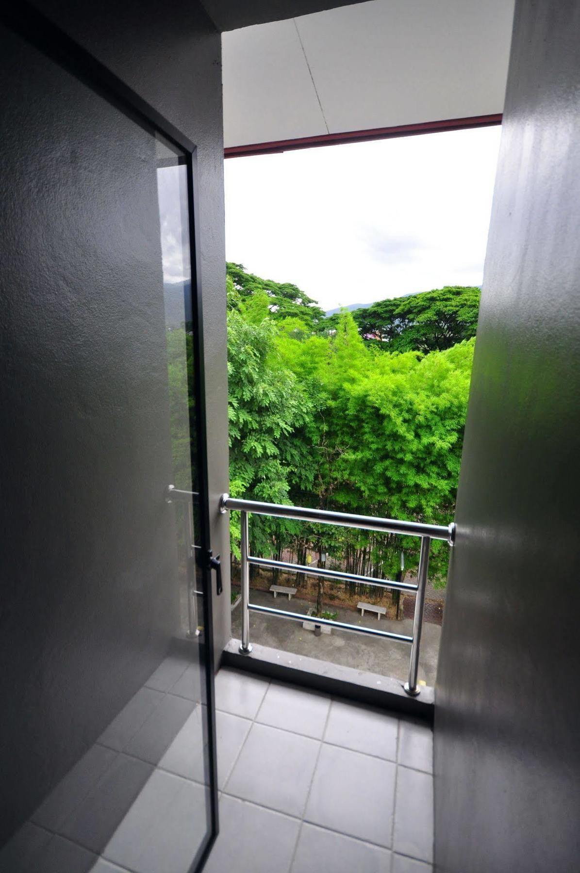 Chiangmai S.P. Hotel Chiang Mai Esterno foto